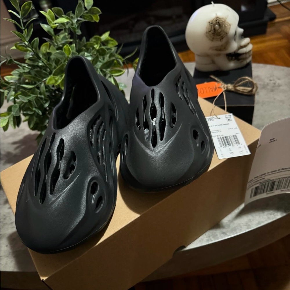 Yeezy Foam Runner